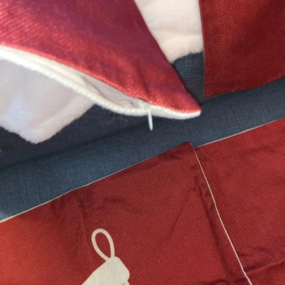 Set 4 Red/White‎ Christmas Pillow Covers